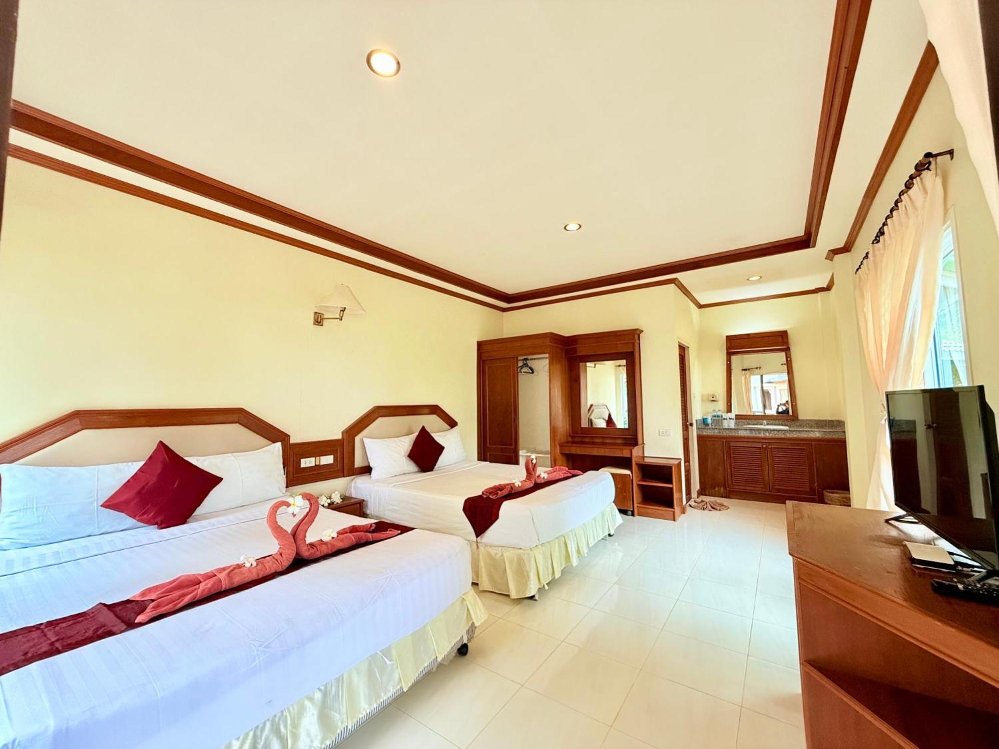 Lanta Palm Beach Resort , Beach Bungalow - Ko Lanta Kültér fotó
