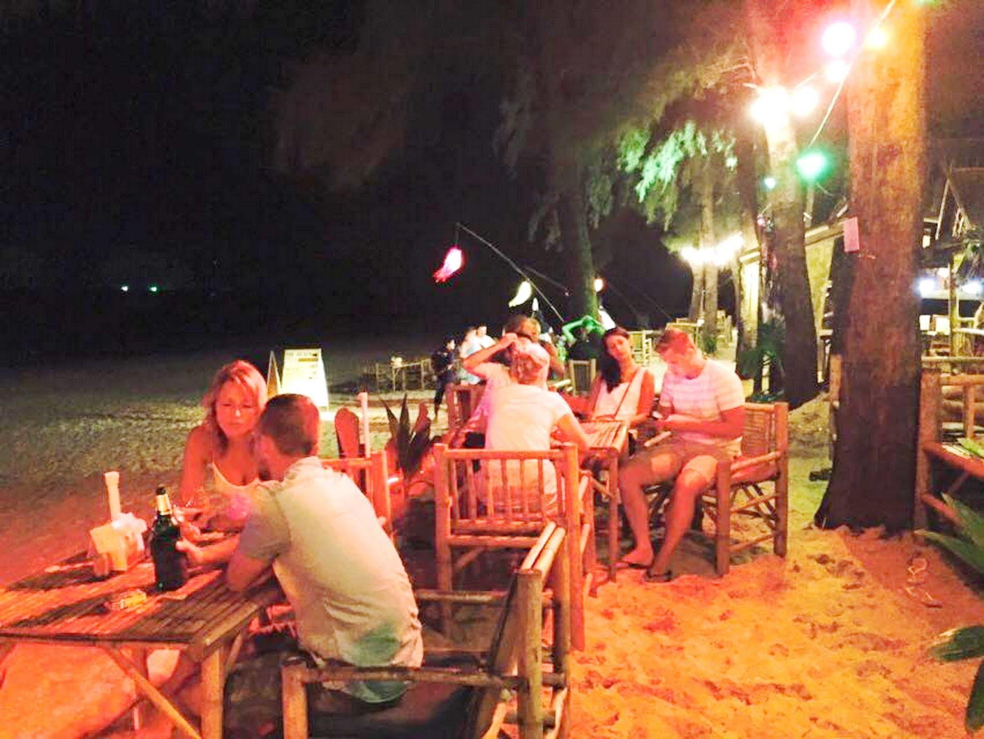 Lanta Palm Beach Resort , Beach Bungalow - Ko Lanta Kültér fotó