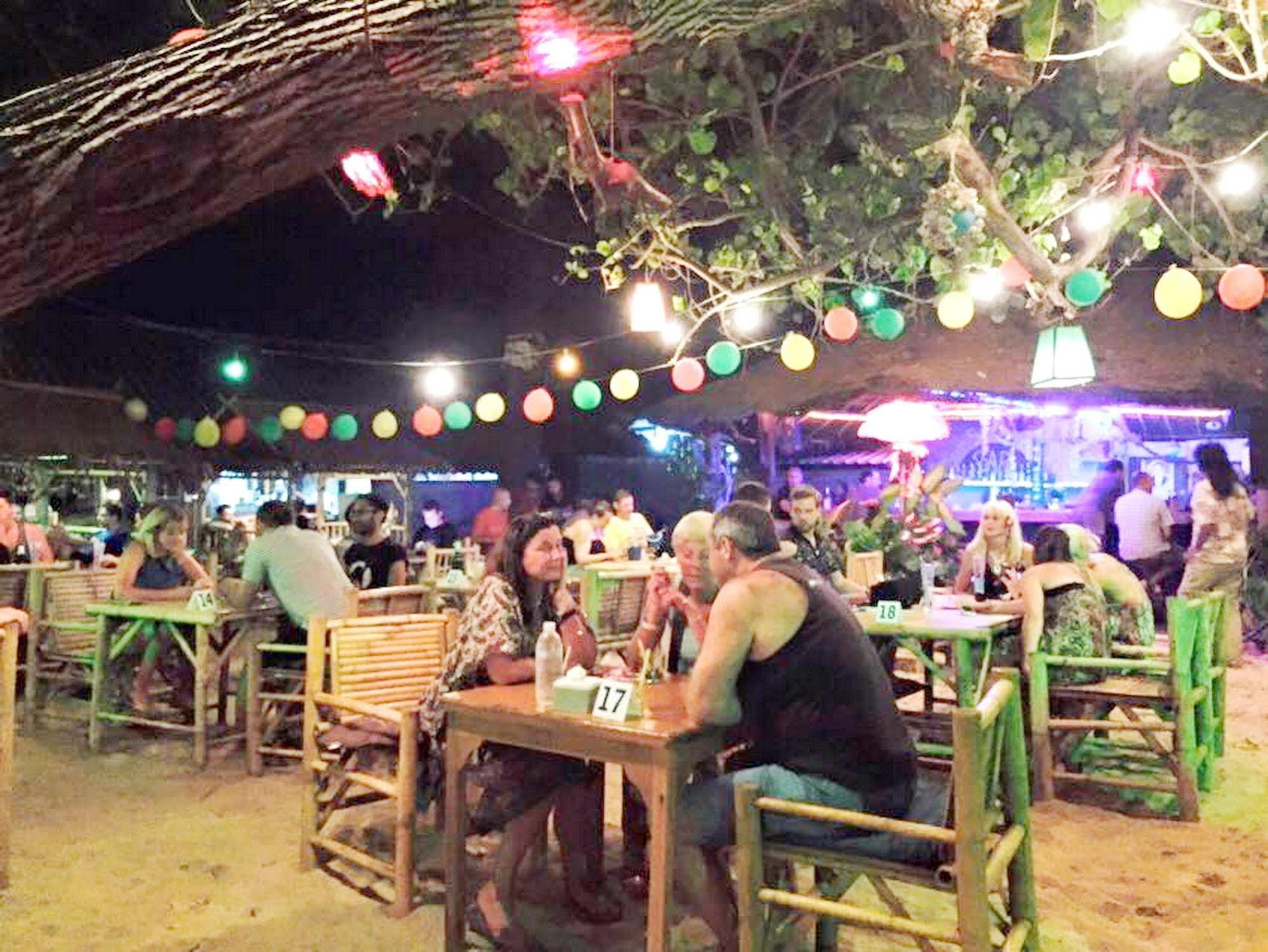 Lanta Palm Beach Resort , Beach Bungalow - Ko Lanta Kültér fotó